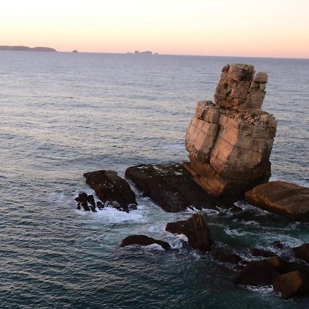 Ossiano'S Bed & Breakfast Peniche Exterior photo